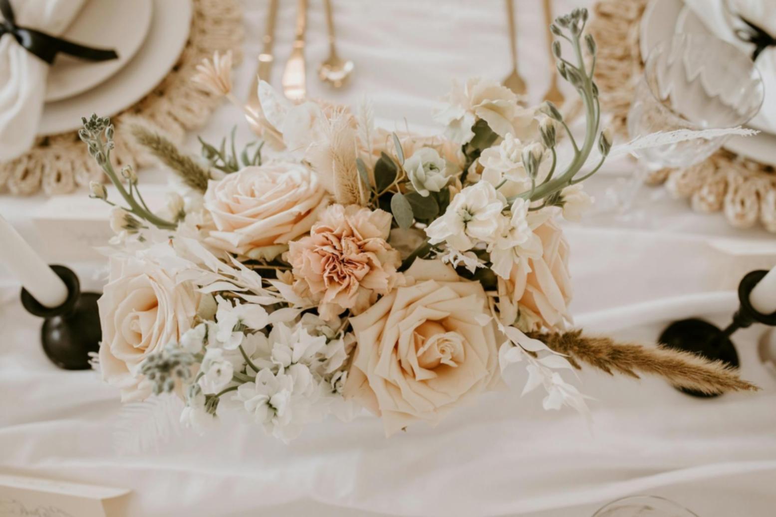 Çiçek düzenleme atölyesi çalışması